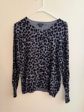George Gray and Black Leopard-Print Button Cardigan